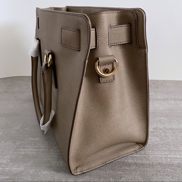 Michael Kors Hamilton Large Satchel - Picture 5 of 8